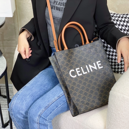 셀린느 트리오페 스몰 카바스 버티컬 토트백 블랙 탄 191542