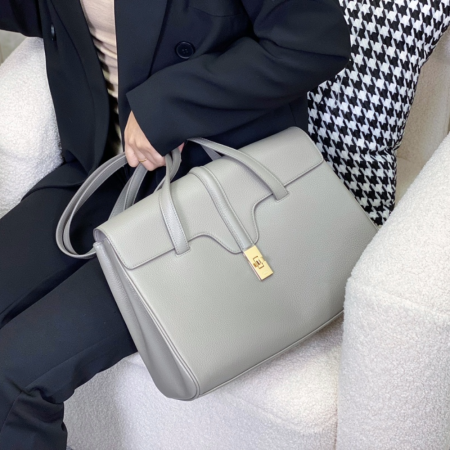 셀린느 소프트 16 백 미디움 그레이 195543