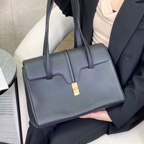 셀린느 소프트 16 백 미디움 블랙 195543