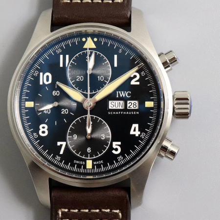 ZF공장 IWC 파일럿 스핏파이어 크로노그래프 IW387903