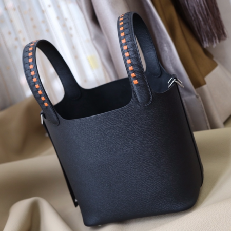 반수공 에르메스 피코탄백 18 트레사쥬 블랙 은장 앱송