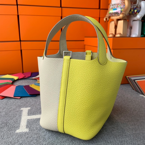 반수공 에르메스 피코탄백 18 화이트 라이트그린 은장