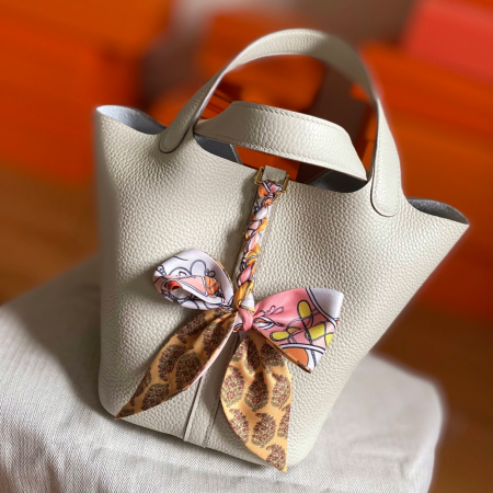 반수공 에르메스 피코탄백 18 화이트 은장 끌레망스