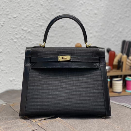 반수공 에르메스 켈리백 25 블랙 금장 클래식