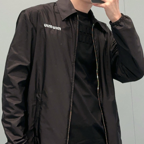 미우미우 로고 자켓 언더 스트랩 자켓