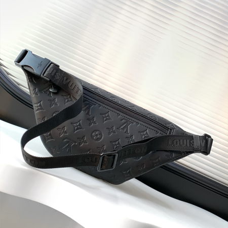 루이비통 디스커버리 PM 범백 M46036