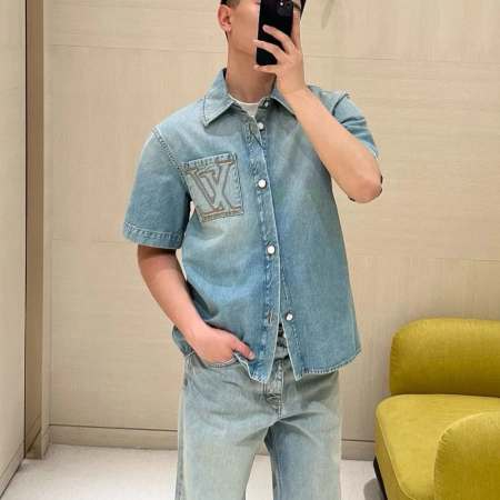 루이비통 쇼트 슬리브드 데님 셔츠