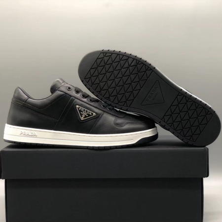 프라다 다운타운 레더 남성 스니커즈