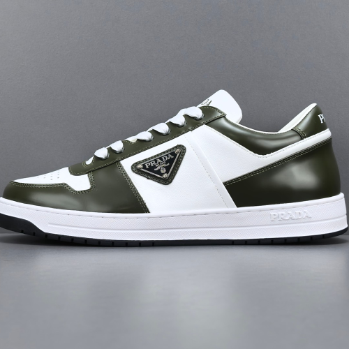 프라다 다운타운 레더 스니커즈 그린