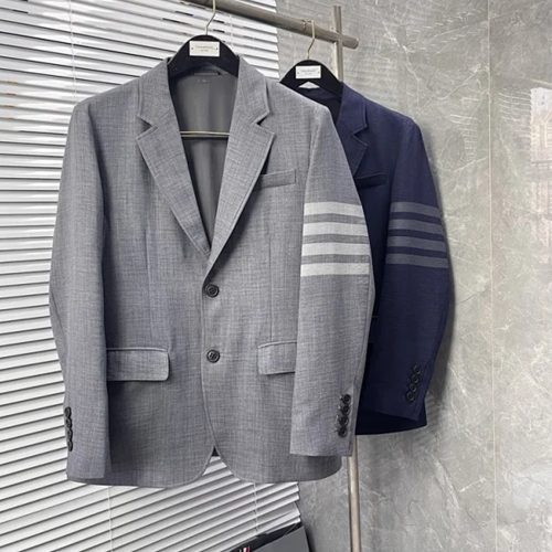 톰브라운 25SS 그레이/네이비 4바 솔리드 수트