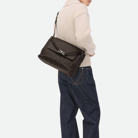 보테가베네타 인트레치아토 레더 토트백 브라운 807715