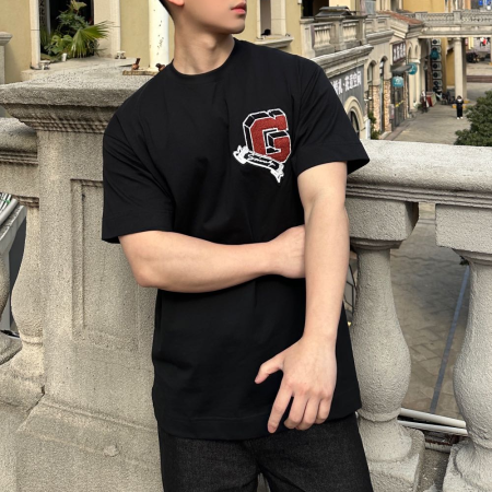 지방시 컬리지 체스트 로고 코튼 반팔 티셔츠 블랙 1823812