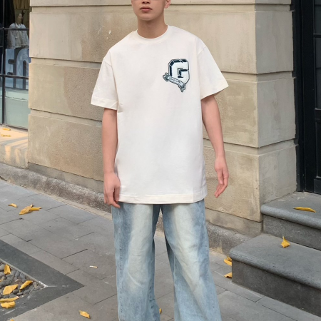 지방시 컬리지 체스트 로고 코튼 반팔 티셔츠 화이트 1823812